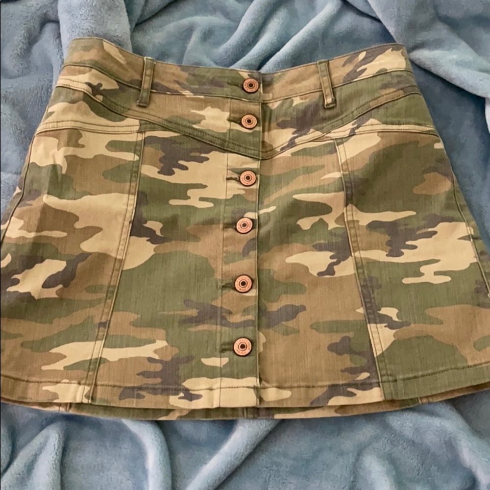 Camouflage denim skirt